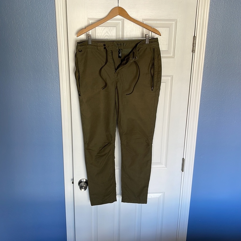 Roark travel pants